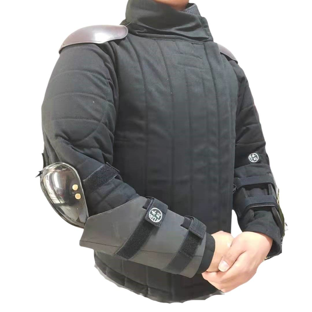 全是“闽造”！福建冰雪运动装备出口表现亮眼(图1)