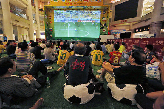 最全足球购物APP推荐买足球衣鞋不再困难!(图1)